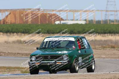 media/Apr-30-2022-CalClub SCCA (Sat) [[98b58ad398]]/Group 2/Race (Grapevine)/